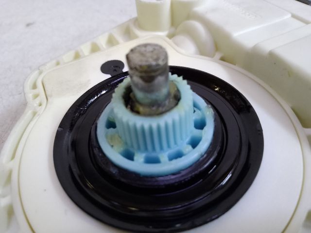 bontott LAND ROVER DISCOVERY Bal első Ablakemelő Motor