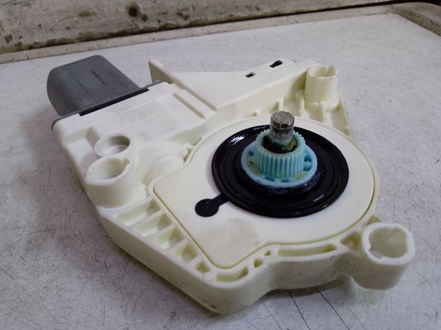 bontott LAND ROVER DISCOVERY Bal első Ablakemelő Motor