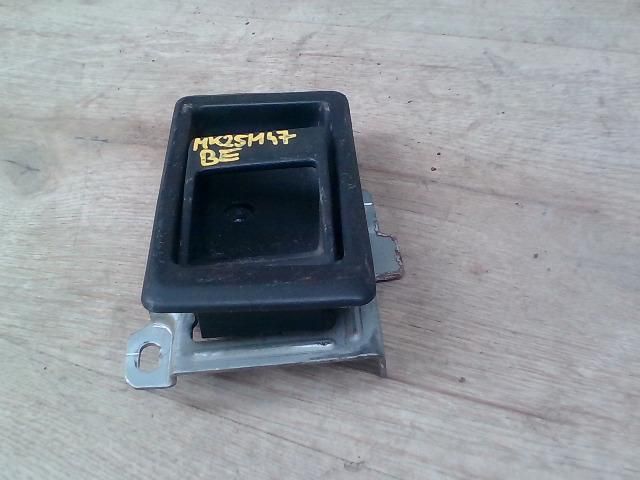 bontott LAND ROVER DISCOVERY Bal első Belső Kilincs