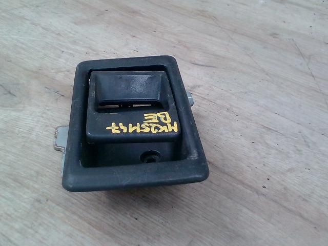 bontott LAND ROVER DISCOVERY Bal első Belső Kilincs