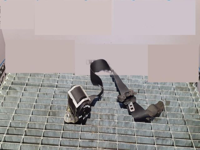 bontott LAND ROVER DISCOVERY Bal első Biztonsági Öv