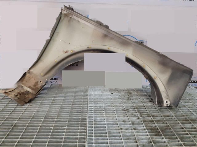 bontott LAND ROVER DISCOVERY Bal első Sárvédő