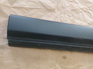 bontott LAND ROVER DISCOVERY Bal hátsó Ajtó Díszléc