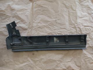 bontott LAND ROVER DISCOVERY Bal hátsó Ajtó Díszléc