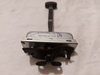 bontott LAND ROVER DISCOVERY Bal hátsó Ajtóhatároló