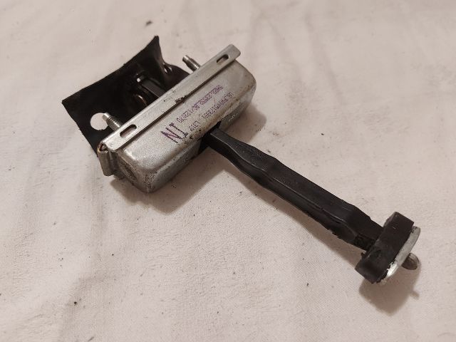 bontott LAND ROVER DISCOVERY Bal hátsó Ajtóhatároló