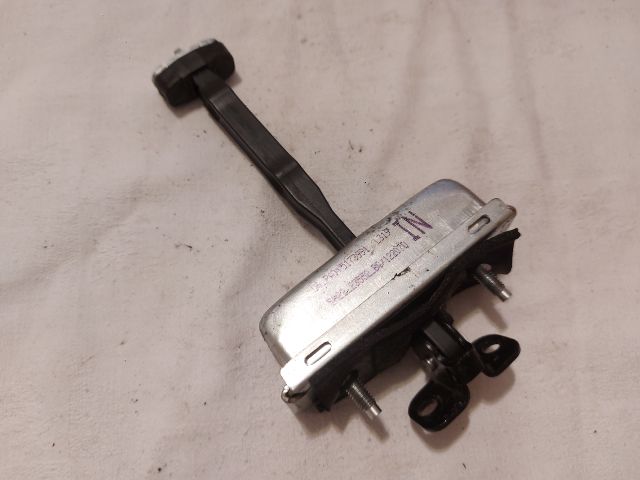 bontott LAND ROVER DISCOVERY Bal hátsó Ajtóhatároló