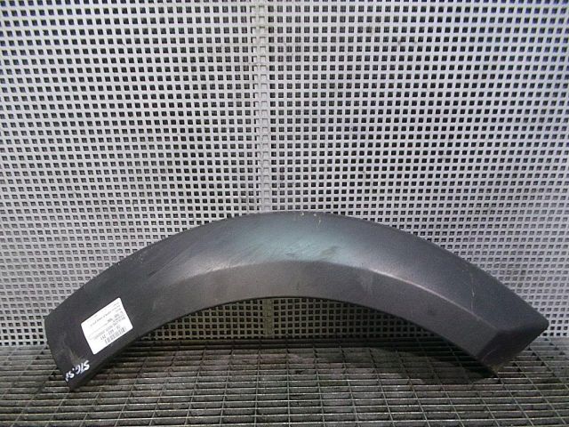 bontott LAND ROVER DISCOVERY Bal hátsó Sárvédő Díszléc