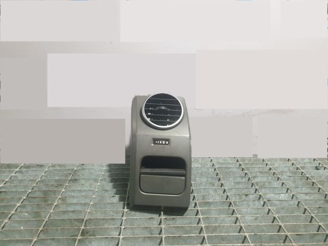 bontott LAND ROVER DISCOVERY Bal Szellőző