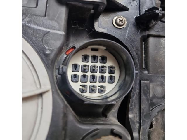 bontott LAND ROVER DISCOVERY Bal Xenon Fényszóró