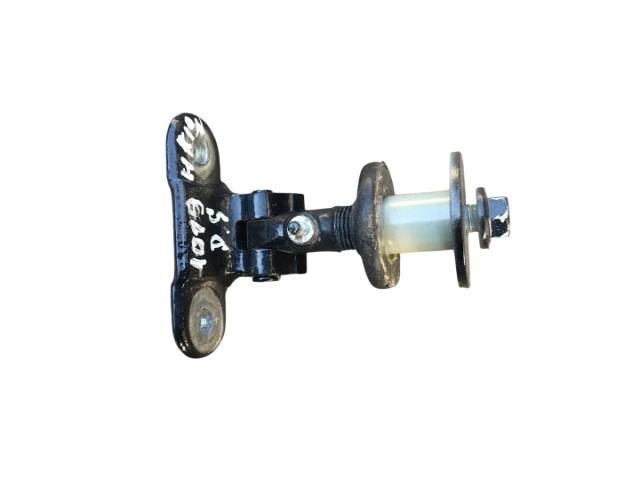 bontott LAND ROVER DISCOVERY Csomagtérajtó Jobb Zsanér