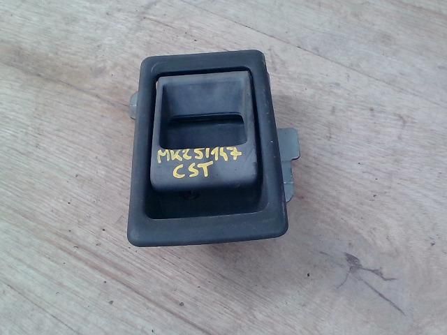 bontott LAND ROVER DISCOVERY Csomagtérajtó Kilincs