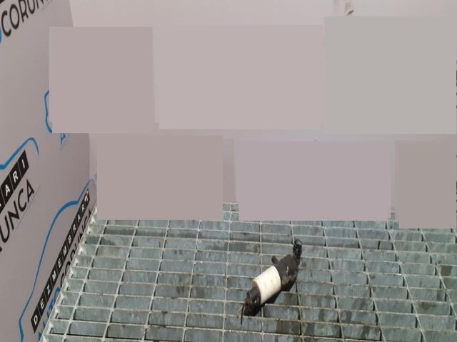 bontott LAND ROVER DISCOVERY Első Ablakmosó Szivattyú