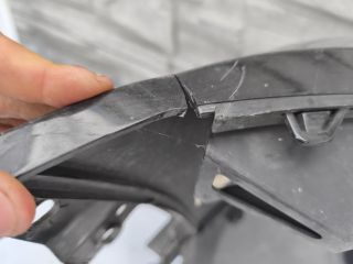 bontott LAND ROVER DISCOVERY Első Lökhárító (Üresen)