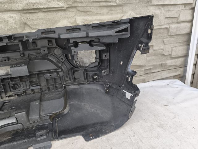 bontott LAND ROVER DISCOVERY Első Lökhárító (Üresen)