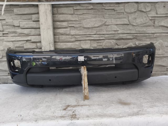 bontott LAND ROVER DISCOVERY Első Lökhárító (Üresen)