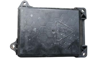 bontott LAND ROVER DISCOVERY Fényszóró Lámpabúra Fedél