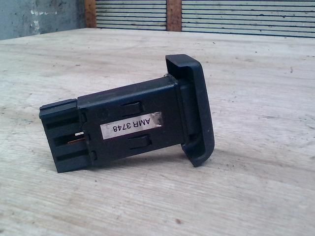 bontott LAND ROVER DISCOVERY Hátsó Ablakmosó Kapcsoló