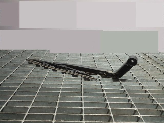 bontott LAND ROVER DISCOVERY Hátsó Ablaktörlő Kar