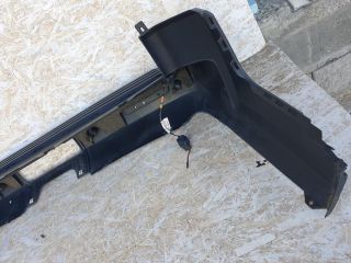 bontott LAND ROVER DISCOVERY Hátsó Lökhárító (Részeivel)