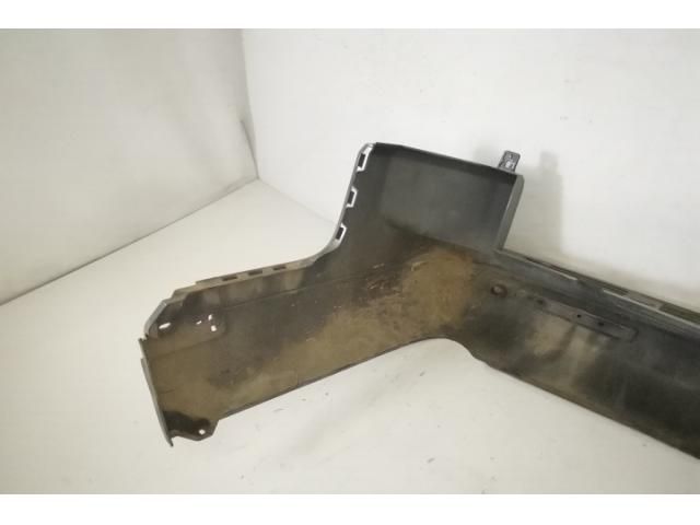 bontott LAND ROVER DISCOVERY Hátsó Lökhárító (Részeivel)