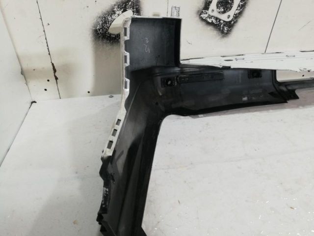 bontott LAND ROVER DISCOVERY Hátsó Lökhárító (Üresen)