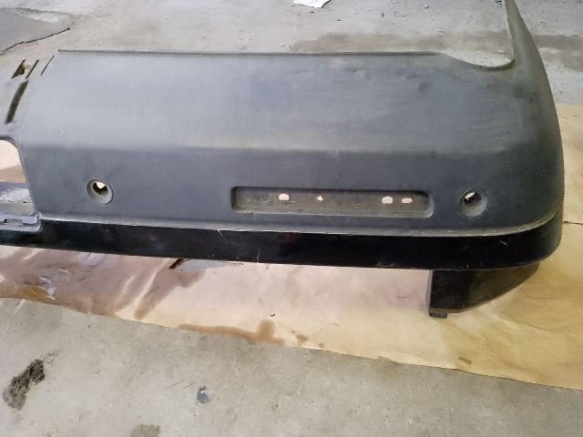 bontott LAND ROVER DISCOVERY Hátsó Lökhárító (Üresen)