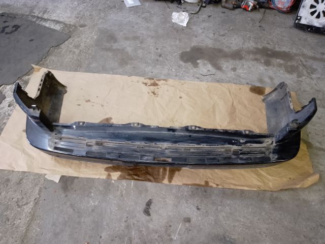 bontott LAND ROVER DISCOVERY Hátsó Lökhárító (Üresen)