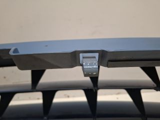 bontott LAND ROVER DISCOVERY Hűtőrács