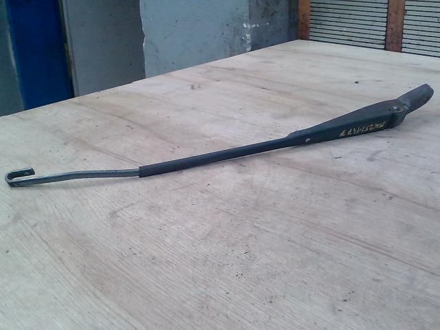 bontott LAND ROVER DISCOVERY Jobb első Ablaktörlő Kar