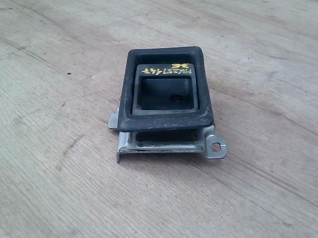 bontott LAND ROVER DISCOVERY Jobb első Belső Kilincs