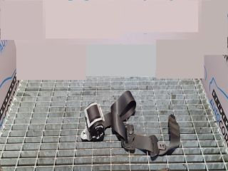 bontott LAND ROVER DISCOVERY Jobb első Biztonsági Öv