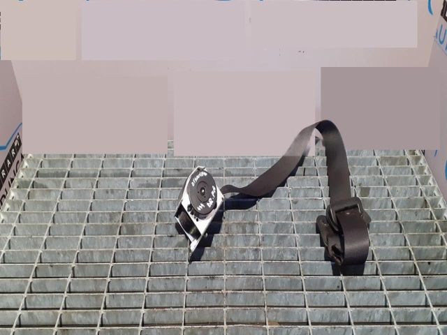 bontott LAND ROVER DISCOVERY Jobb első Biztonsági Öv