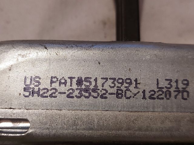 bontott LAND ROVER DISCOVERY Jobb hátsó Ajtóhatároló