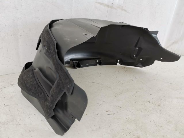 bontott LAND ROVER DISCOVERY Jobb hátsó Hátsó Dobbetét (Kerékjárati, Műanyag)