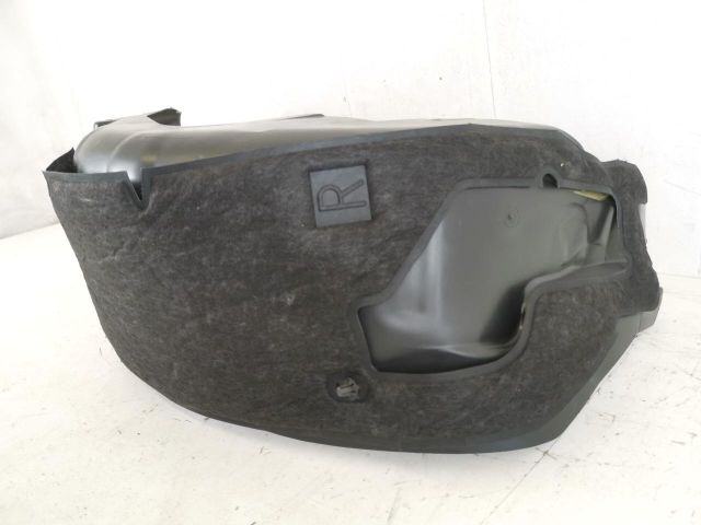 bontott LAND ROVER DISCOVERY Jobb hátsó Hátsó Dobbetét (Kerékjárati, Műanyag)