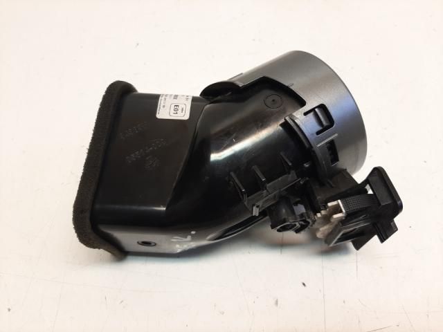 bontott LAND ROVER DISCOVERY Jobb Szellőző