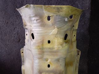 bontott LAND ROVER DISCOVERY Középső Kardánbox Burkolat