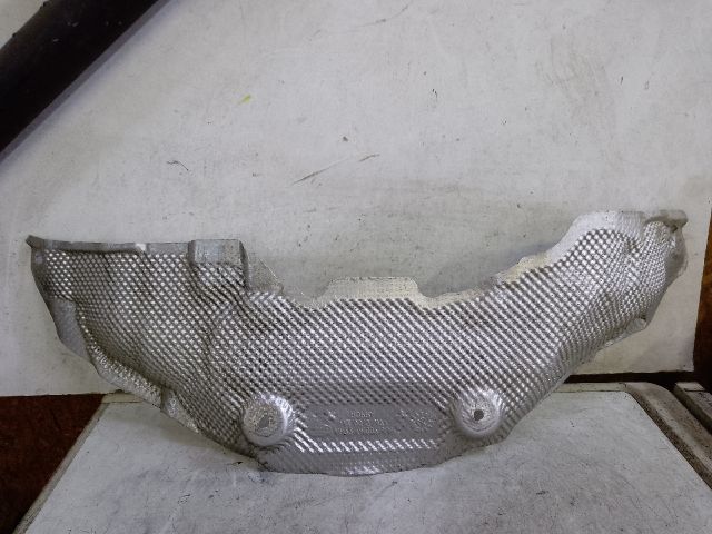 bontott LAND ROVER DISCOVERY Középső Kipufogó Dob Hővédő Lemez