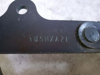 bontott LAND ROVER DISCOVERY Motorháztető Jobb Zsanér