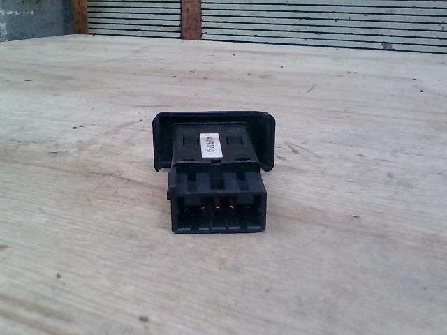 bontott LAND ROVER DISCOVERY Rádió / CD Kapcsoló