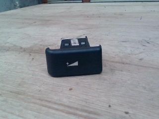 bontott LAND ROVER DISCOVERY Rádió / CD Kapcsoló