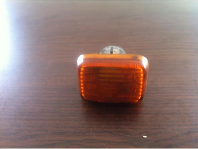 bontott LAND ROVER DISCOVERY Sárvédő Irányjelző (Pozíciófüggetlen)