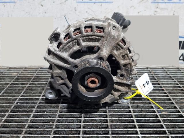 bontott LAND ROVER DISCOVERY SPORT Generátor