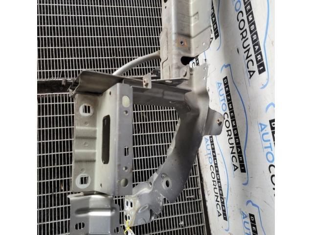 bontott LAND ROVER DISCOVERY SPORT Homlokfal (Üres lemez)