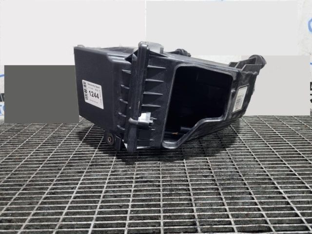 bontott LAND ROVER DISCOVERY SPORT Légszűrő Ház