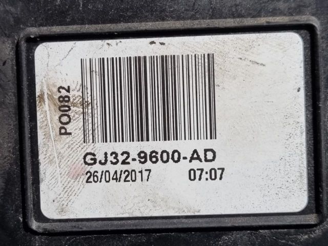 bontott LAND ROVER DISCOVERY SPORT Légszűrő Ház