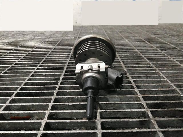 bontott LAND ROVER DISCOVERY SPORT Porlasztó (1 db)