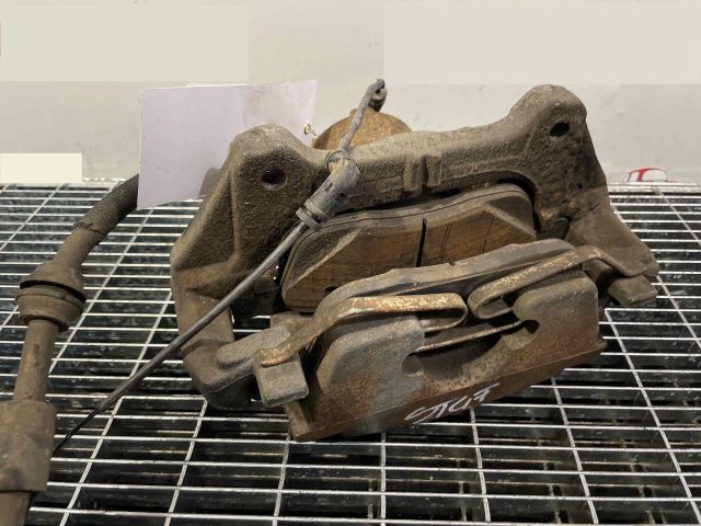 bontott LAND ROVER DISCOVERY SPORT Bal első Féknyereg Munkahengerrel