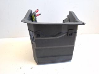 bontott LAND ROVER DISCOVERY SPORT Akkumulátor Tartó